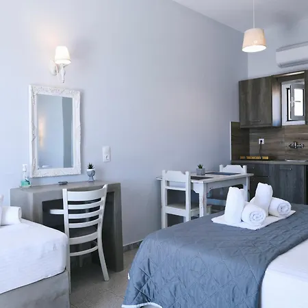Niriides Hotel *